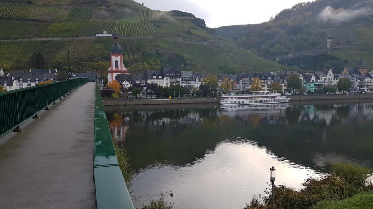 Ferienhaus Kaliva Zell an der Mosel Eksteriør bilde