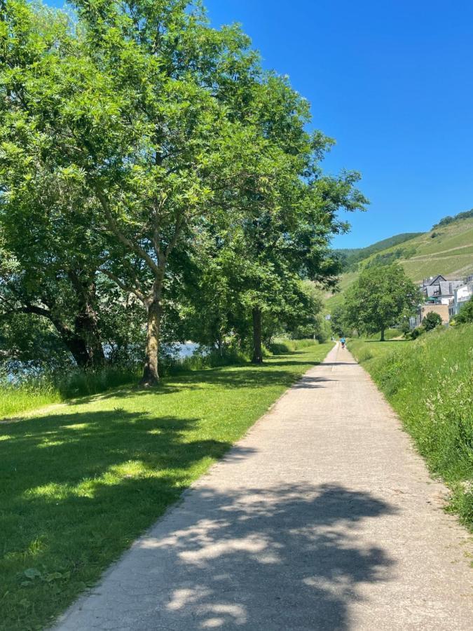 Ferienhaus Kaliva Zell an der Mosel Eksteriør bilde